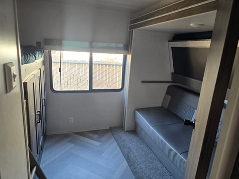 Wild Spirit bunkhouse Towable trailer in Moreno Valley