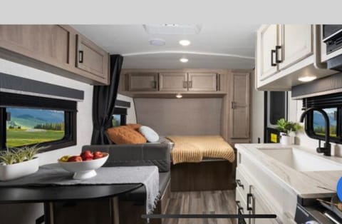 Meet Chase: adventurous family bunkhouse Towable trailer in Plymouth