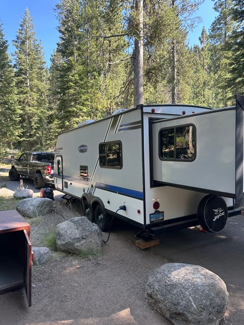 JayCo Feather Towable trailer in Sparks