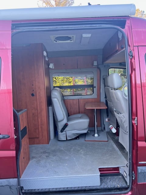 2011 Sportsmobile Sprinter 3500 Drivable vehicle in Auburn