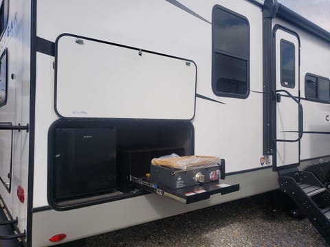 Cougar Den III Towable trailer in Opelika