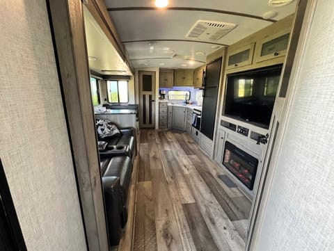 2021 Keystone Outback 260UML Towable trailer in Mission Viejo