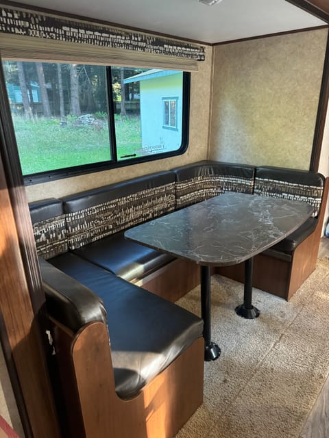 2017 Jayco Jay flight Towable trailer in Crescent City