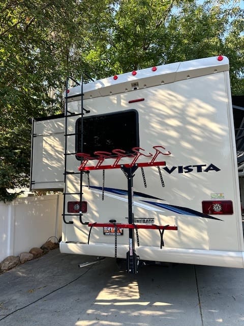 2022 Winnebago Vista 27PE....ADVENTURE AWAITS Drivable vehicle in Sandy