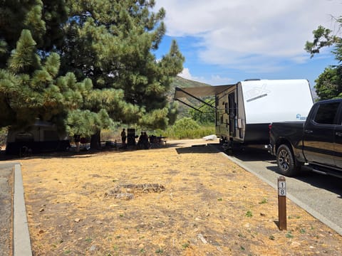 Blipi rv Towable trailer in Palmdale