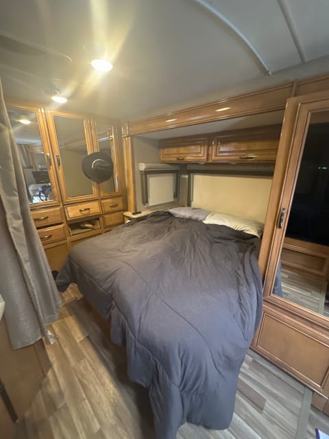 2018 Thor Quantum RC25 RV with INTERNET Drivable vehicle in Murray