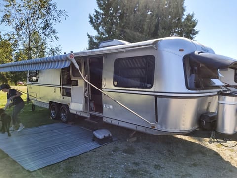 California Good Time Machine Towable trailer in Abbotsford