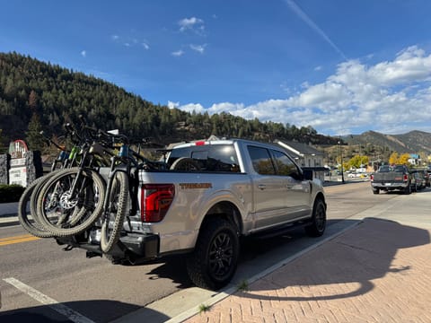 Tow vehicle for off grid excitement Drivable vehicle in Arvada