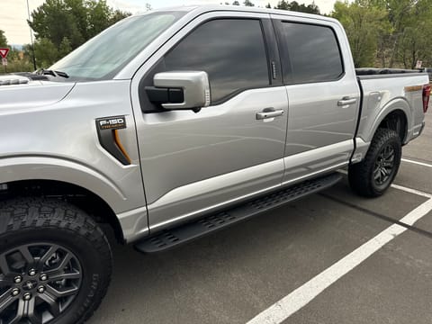 Tow vehicle for off grid excitement Drivable vehicle in Arvada