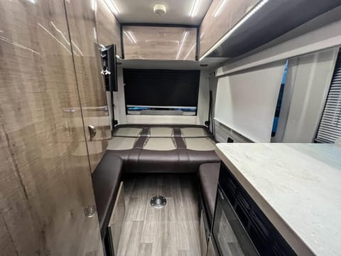 2019 Winnebago era 70B Drivable vehicle in Green Valley North