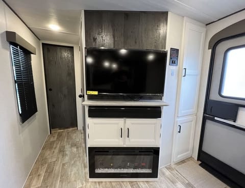 2022 Keystone Hideout - Bunkhouse Haven Towable trailer in Gilbert