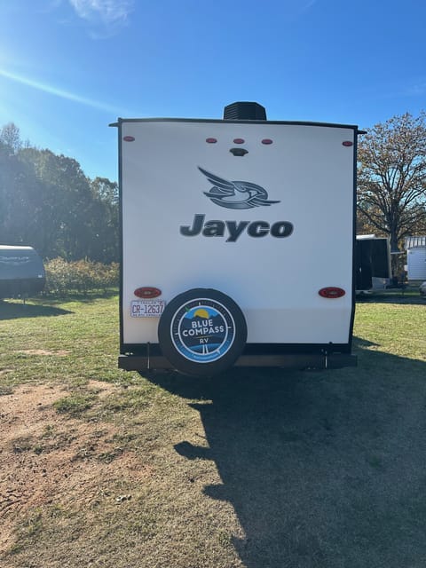 2022 Jayco Jay Flight SLX 174BH STX edition Towable trailer in Kannapolis