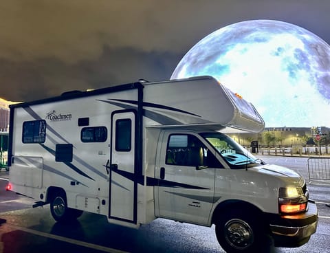 2020 Coachmen Freelander Drivable vehicle in Green Valley North