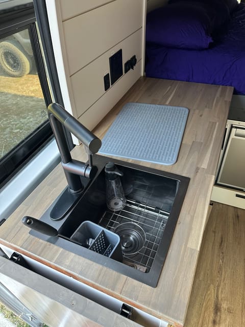 2022 Dodge Ram Promaster: Your Glamping Getaway! Drivable vehicle in Walnut Creek