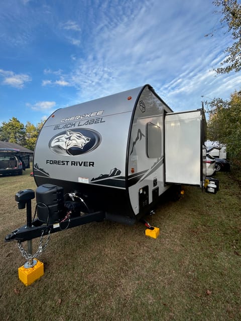 Wolf Den II Towable trailer in Opelika