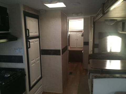 Outback 31 2007 Towable trailer in Elk Grove