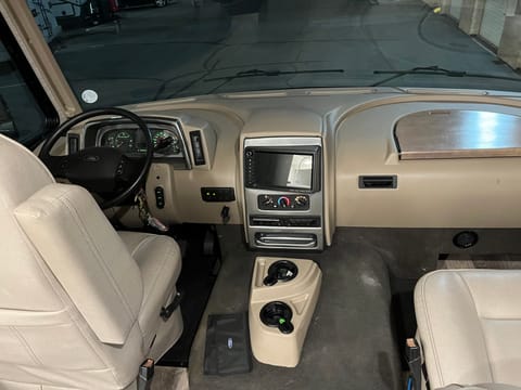 Zion Adventurer | 🚐 Includes 50GB Starlink WiFi  | Sac Drivable vehicle in Rancho Cordova