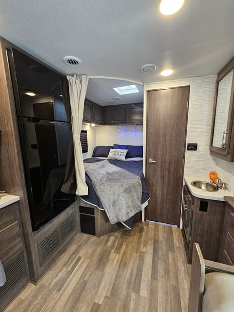 2025 Jayco Redhawk 22af Drivable vehicle in Visalia