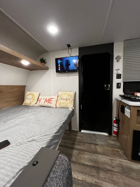 Little Brother's 2024 Wolf Den RV Rental #92 Towable trailer in Hemet