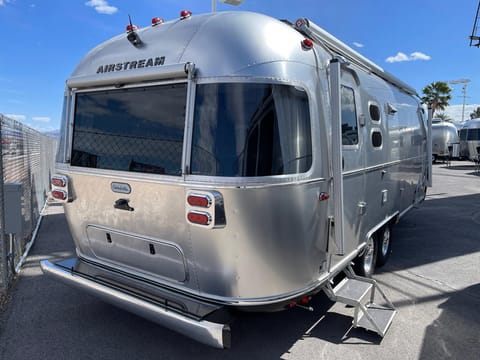 Highly Custom, Fully Off Grid New Airstream with Star Link, European Design Towable trailer in Zilker