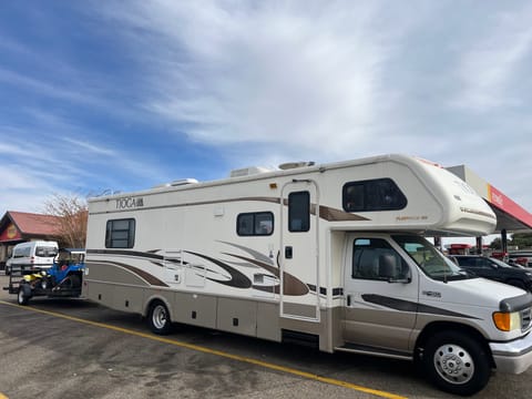 Varelas Rv Drivable vehicle in East Los Angeles