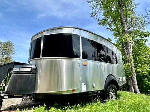 Basecamp 20X Towable trailer in Saint-Sauveur