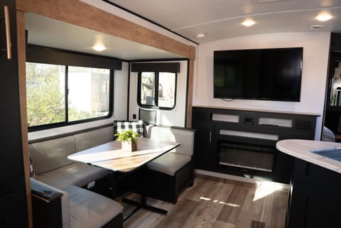 2024 Keystone Springdale 240BH – The Perfect Family Adventure Trailer Towable trailer in Elk Grove