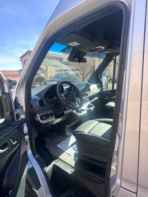 2025 "Love Your Van Life” Mercedes Thor Sanctuary 19P Recreational Van Campervan in Albuquerque