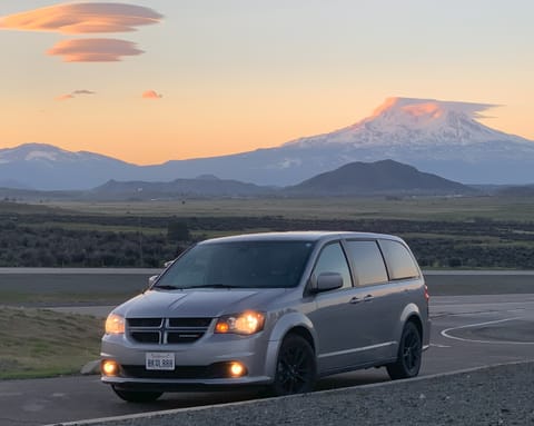 Caravan Sashta sunrise