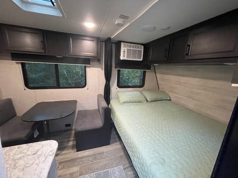 2022 Jayco SLX 174BH Towable trailer in Williamstown