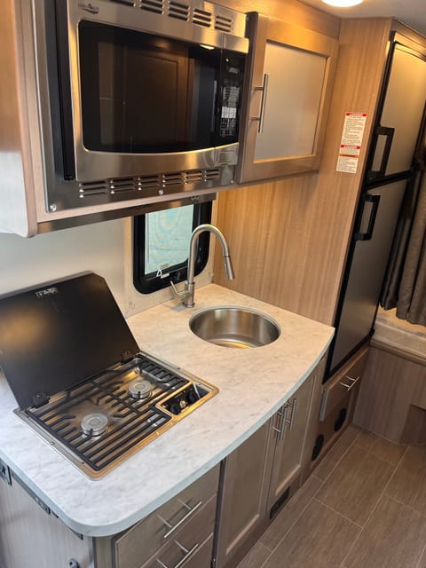 Yatra 2 - Ford Adventurer Drivable vehicle in Richmond