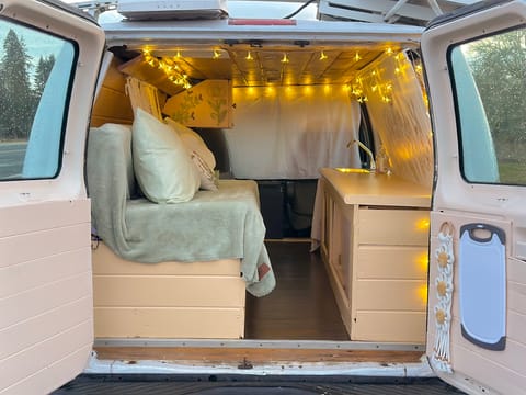 Floral Nomad - Roaming Where the Wildflowers Grow Campervan in Hillsboro