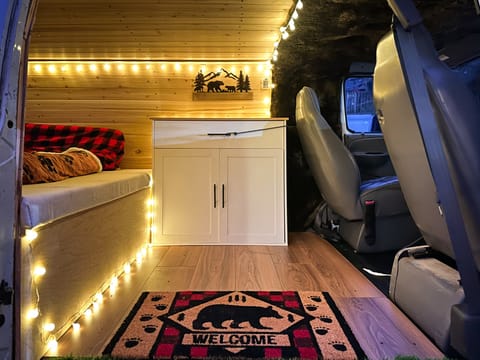 Hibernation Station - The Grizzly Cave Campervan! Campervan in Hillsboro