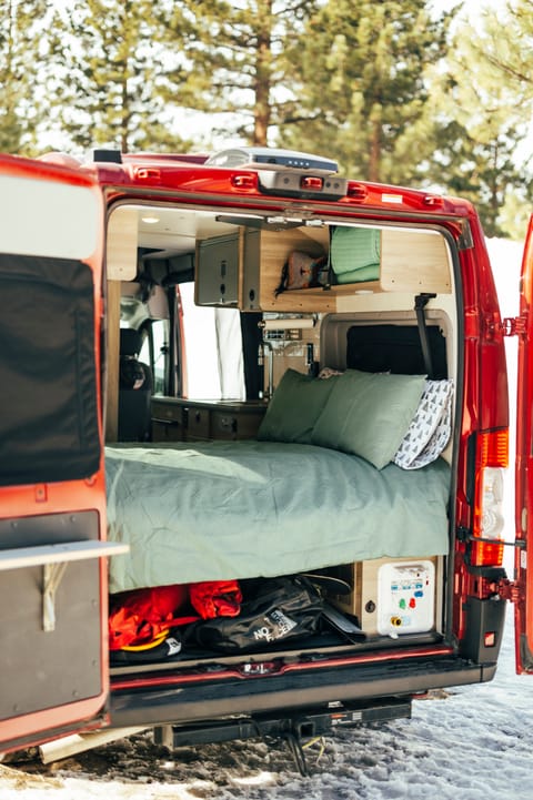 CLASS B - WINNEBAGO SOLIS *SLEEPS 2-5* Drivable vehicle in Paradise Valley