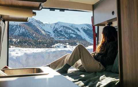 CLASS B - WINNEBAGO SOLIS *SLEEPS 2-5* Drivable vehicle in Paradise Valley