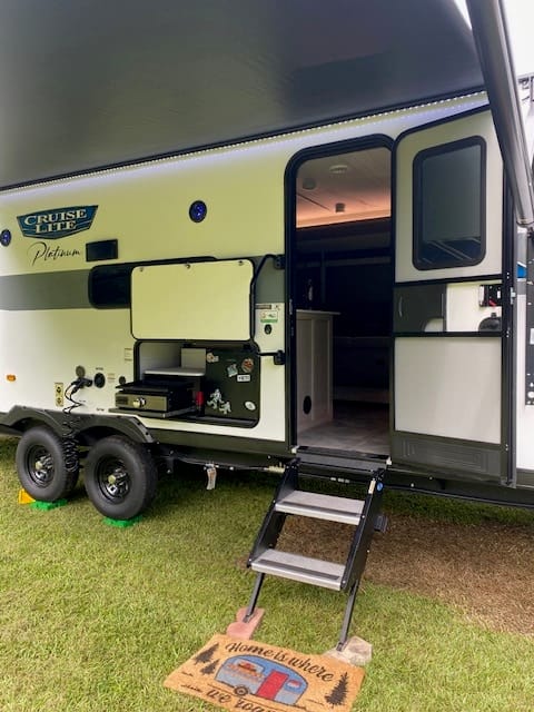 2024 FOREST RIVER 263BHLX Towable trailer in Texarkana