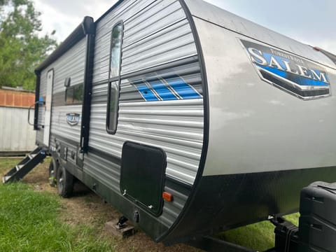 2021 FOREST RIVER 22RBS Towable trailer in Texarkana