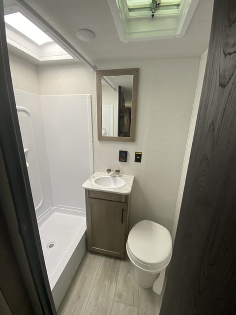 Bunkhouse Beauty Towable trailer in Wickliffe