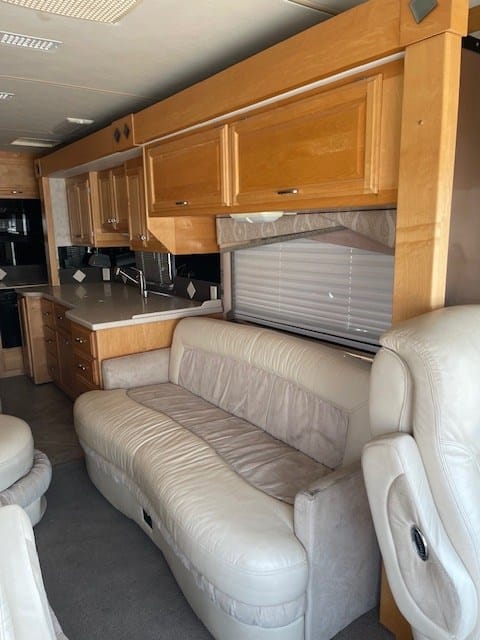 September 2 Drivable vehicle in Compton