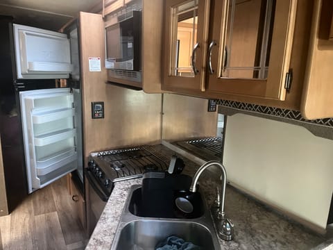 Jody and Julie’s Class C Drivable vehicle in Surrey