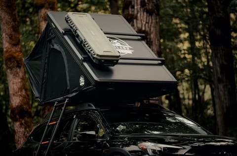 "Subie-Doo" Roof Rack Mounted Tent for 2 (2023 Subaru Outback) Drivable vehicle in Pitt Meadows