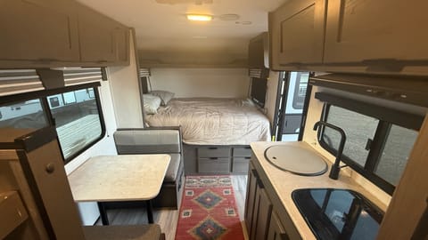 21' Off Grid Camper - Sleeps 5 Towable trailer in Arvada