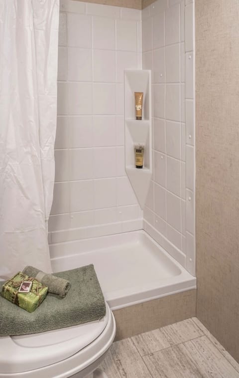 Get Out of Town 2017 K-Z Manufacturing Sportsmen Towable trailer in Schertz