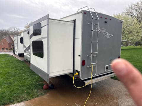 2021 Open range 338BHS 40’ trailer with bunk beds Towable trailer in Pewee Valley