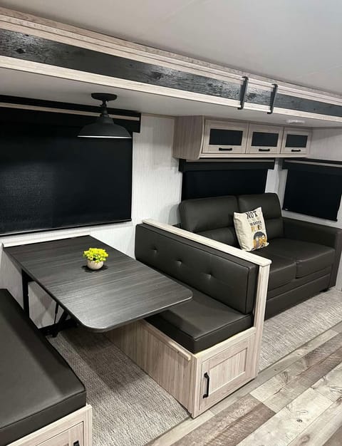 2022 Heartland Sundance Towable trailer in Texarkana