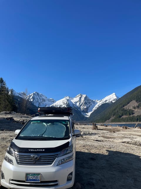 Toyota Vellfire family campervan(Right hand drive) All-In-One Camper Campervan in Surrey