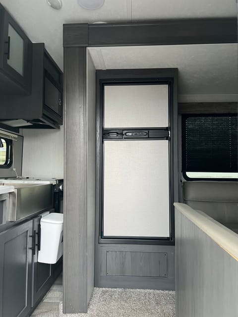 2021 24' Aspen Trail Dutchman Towable trailer in Spokane Valley