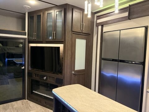 2019 Keystone Raptor 44 Towable trailer in New Braunfels