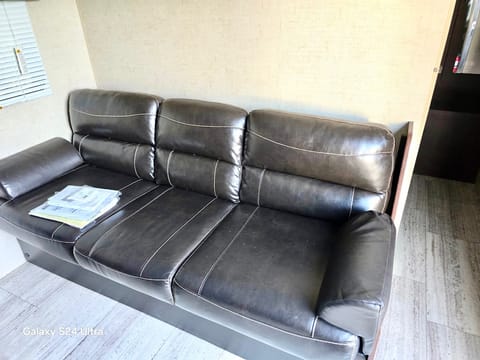 2017 KZ 31  - Rate includes Delivery and Insurance* Towable trailer in New Braunfels