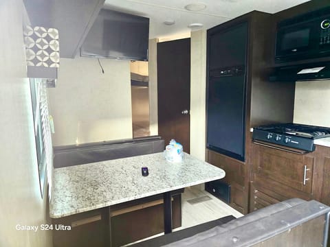 2017 KZ 31  - Rate includes Delivery and Insurance* Towable trailer in New Braunfels